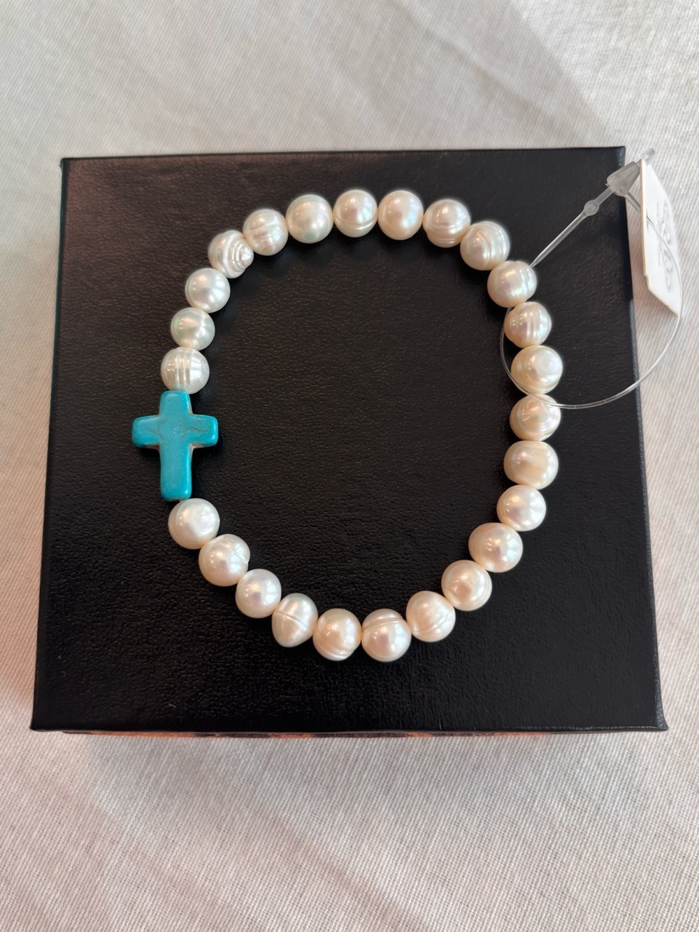 Faux Pearl Beaded Bracelet with Turquoise Cross Charm NWT